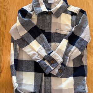 GAP Kids Plaid Flannel Shirt in Navy and White